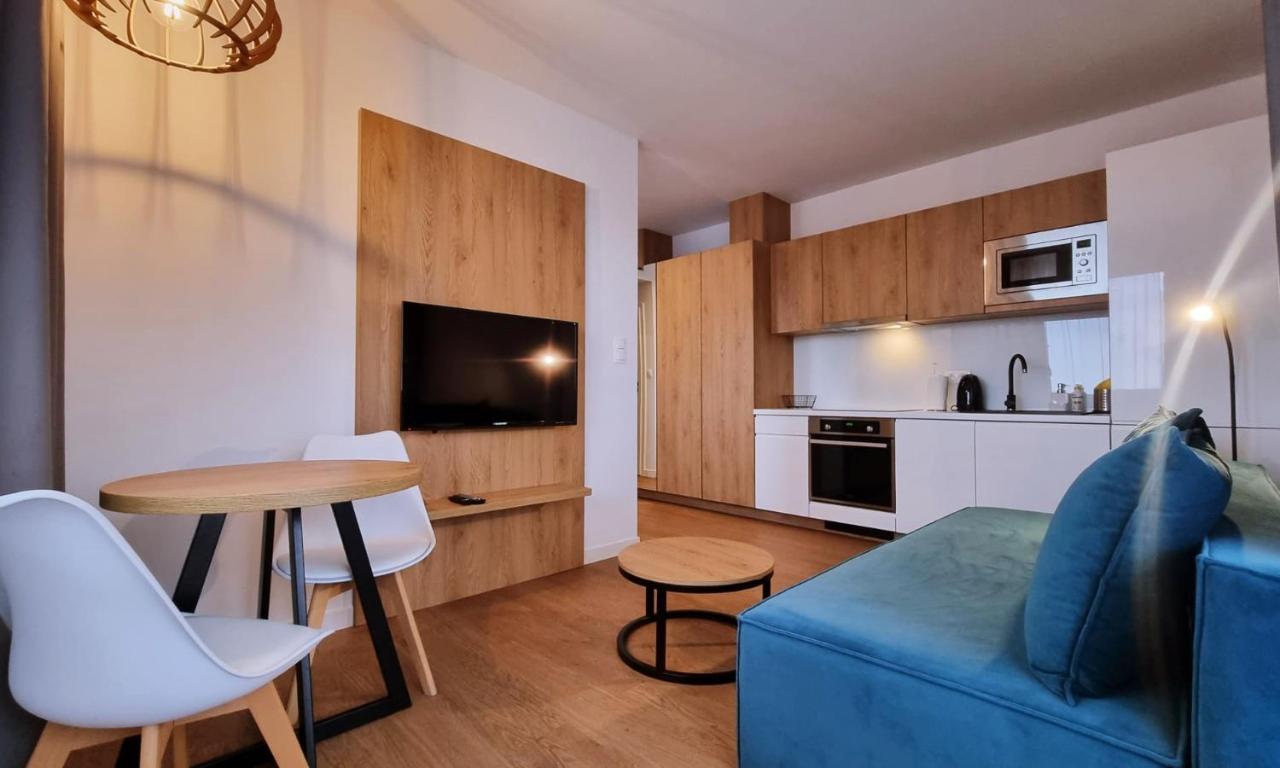 Prywatne Apartamenty W Hotelu - 365Pam Sarbinowo Eksteriør billede